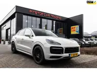 Porsche Cayenne Coupé 3.0 E-Hybrid, *Krijt*, Sportdesign, 1e eigenaar, NL Auto!