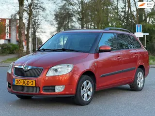 Skoda Fabia Combi 1.6-16V Elegance