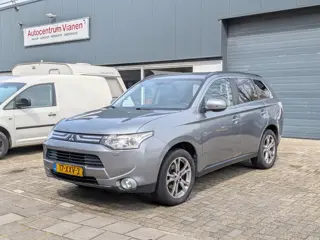 Mitsubishi Outlander 2.0 Intense+ 7 pers Automaat Clima NL AUTO