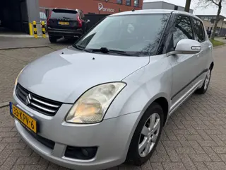 Suzuki Swift 1.3 Limited 2010 NIEUWE APK 5 DEURS