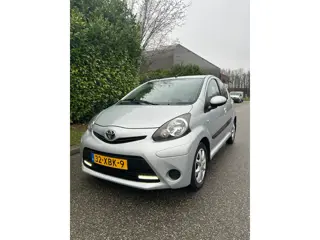 Toyota Aygo 1.0 VVT-i Aspiration / NAP / onderhoudsboekjes / nette auto !