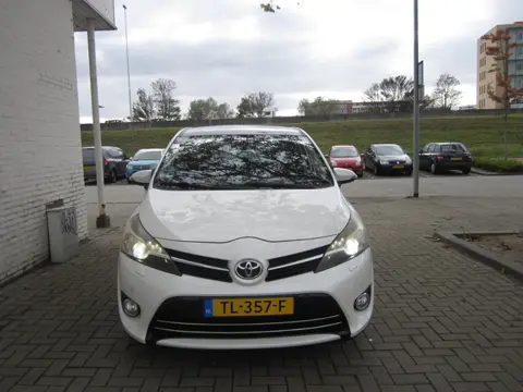 Toyota Verso 1.8 VVT-i Dynamic Business 7p.