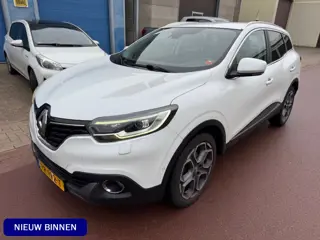 Renault Kadjar 1.6 TCe Intens 120KW - 2017 Navi 19" LMV - BTW-auto NAP + Boekjes Luxe uitvoering met