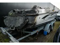 Chaparral 215 SSi 2008 Boot met trailer