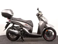 Honda SH 300 ABS (bj 2020)