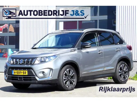 Suzuki Vitara 1.4 Boosterjet Stijl | Trekhaak Rijklaarprijs! | 12 Maanden Garantie | Onderhoudsbeurt