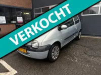 Renault Twingo AUTOMAAT BAK LEKT