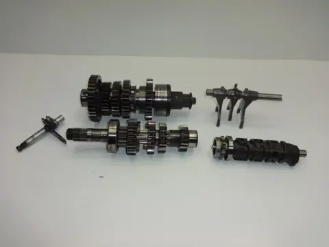 VERSNELLINGSBAK Honda VF 750 C Magna 1993 - 2000