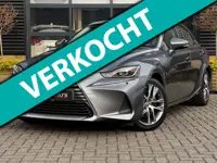 Lexus IS 300h Hybrid Business Line | Eerste Eigenaar | Dealer Onderhouden | Navigatie | Cruise Contr