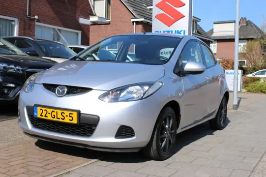MAZDA 2 1.3 S-VT TOURING