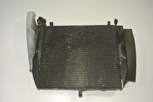 RADIATEUR Yamaha YZF R1 1998 - 1999 / 2000 - 2001