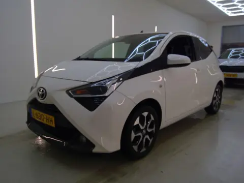 Toyota Aygo 1.0 VVT-i x-joy (bj 2021)