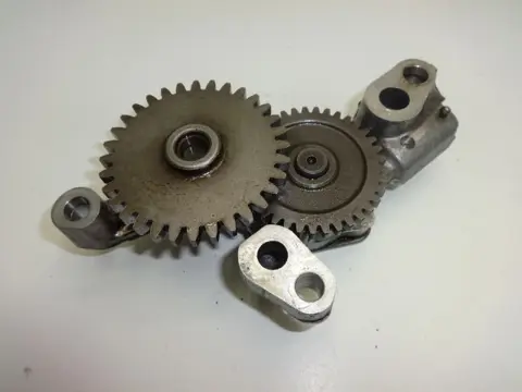 OLIEPOMP Yamaha XS 400 1976 - 1981