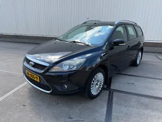 Ford Focus Wagon 1.8 Limited nieuwe apk