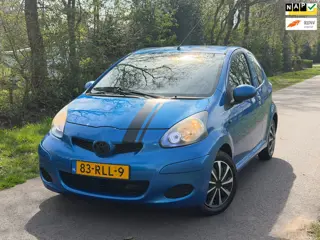 Toyota Aygo 1.0-12V Cool | " 170.000 " KM + Airco Nu € 1.950,- !!!