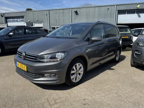 Volkswagen Touran 1.6 TDI SCR Comfortline 7p Automaat