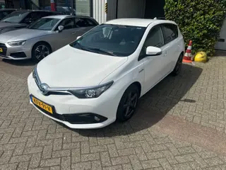 Toyota Auris 1.8 Hybrid Dynamic