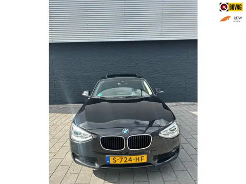 BMW 1-serie 116i automaar/airco/LM/navi/ schuifdak/ sport