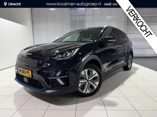Kia e-Niro ExecutiveLine 64 kWh Stoel en Stuur verwarming, Schuif kantel dak, Apple Carplay/Android 