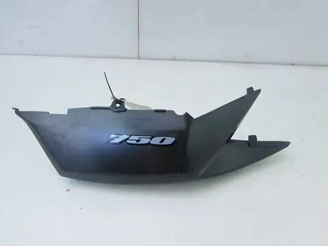 RECHTER ACHTERKANT Suzuki GSX R 750 2008 - 2010