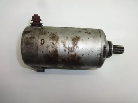 STARTMOTOR Suzuki TU 250 X Volty 1997 - 2001