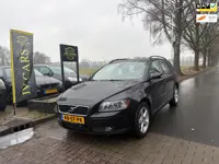 Volvo V50 2.4i Momentum AIRCO,CRUISE,PDC,DAKRAILS,TREKHAAK,SPORTVELGEN,MET APK