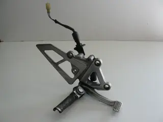 Main step holder right Kawasaki ZXR 750 1993 - 1996