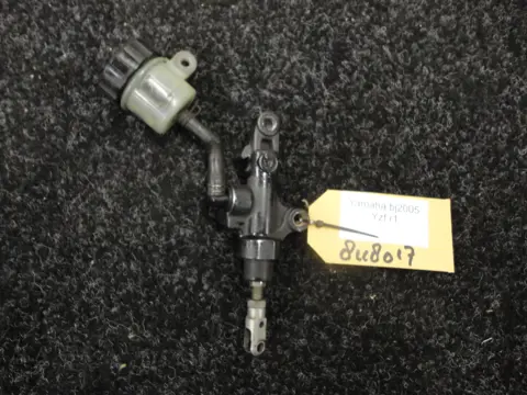 REMPOMP ACHTER Yamaha YZF R1 2004 - 2006