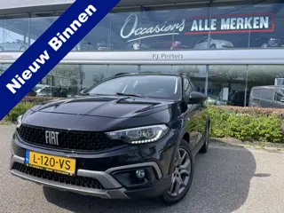 Fiat Tipo Cross 1.0 City Cross Achteruitrijcamera - Airco - Cruise control - Dakrails - Licht metale