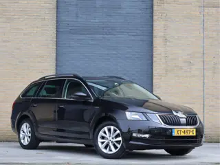 Škoda Octavia Combi 1.5 TSI Ambition Business Automaat | ACC | Camera | Trekhaak | Org. NL