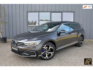 Volkswagen Passat Variant 1.4 TSI PHEV GTE R Line * Vol * Pano *HuD * Zw.Haak * 360 * Virtual * Leer