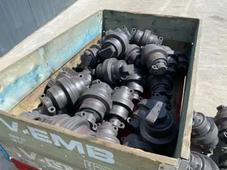 Volvo ECR88 Bottom Rollers (bj 2025)