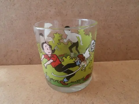 Suske en wiske glas 2 adv7391