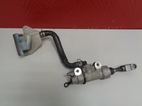 REMPOMP ACHTER Suzuki GSR 600 2006 - 2009