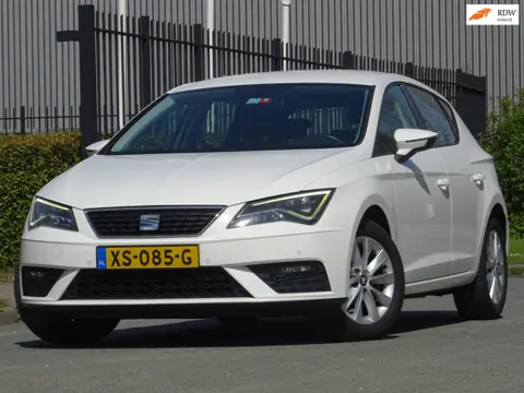 Seat Leon 1.2 TSI Style Business NAVI/CAMERA/PDC/CARPLAY/APK