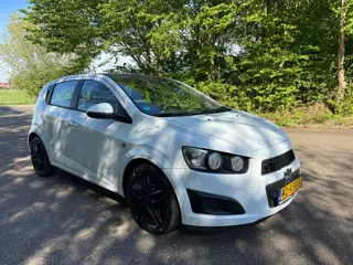 Chevrolet Aveo 1.2 LT | 5.drs | Airco | APK 04-2027