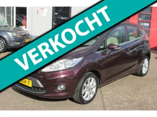 Ford Fiesta 1.4 Ghia , 59.000 KM , Trekhaak