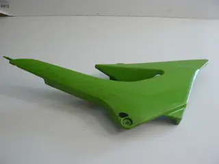 Cowl right small Kawasaki ZR 7 1998 - 2003