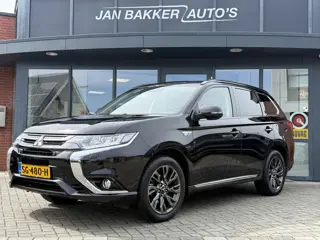 Mitsubishi Outlander 2.0 PHEV S-Edition ✅ Leer ✅ Kanteldak ✅ Camera ✅ Trekhaak ✅