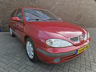Renault Mégane 1.6-16V Authentique airco trekhaak APK 12-'26