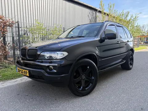 BMW X5 3.0d High Executive / AUTOMAAT / PANORAMADAK / LEER / NAVI
