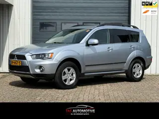 Mitsubishi Outlander 2.0 Intro Edition 2e EIG / AUTOMAAT