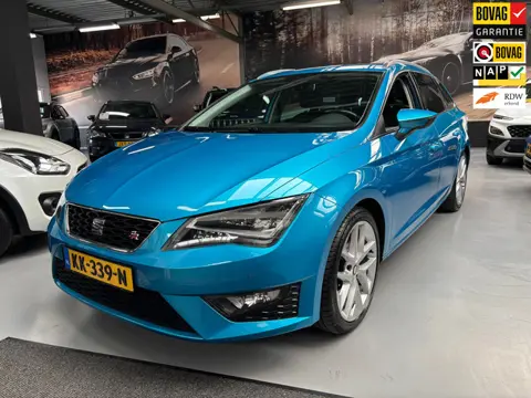Seat Leon ST 1.4 EcoTSI FR Connect / Panoramadak / Camera / Navigatie
