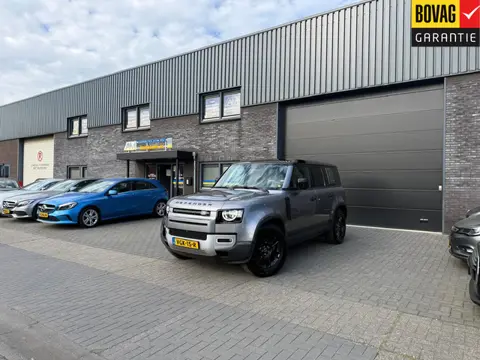 Land Rover Defender 2.0 D240 110 S | 12MND GARANTIE | GRIJSKENTEKEN| PANO | CRUISE | LED | CARPLAY |