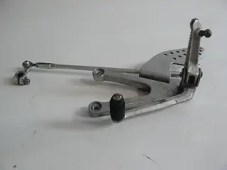 Main step holder left Yamaha YZF R1 2002 - 2003