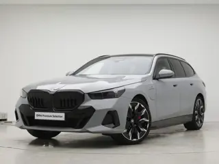 BMW 5 Serie Touring 550e xDrive M-Sport Pro | 21" | Adaptief Onderstel Professional | Bowers & Wilki