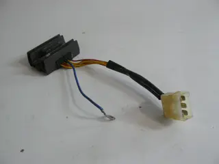 SPANNINGSREGELAAR Aprilia RS 125 1999 - 2005