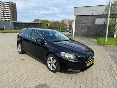 Volvo V40 1.6 D2 Summum