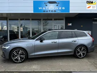 Volvo V60 2.0 T6 Recharge AWD R-Design PANO|360 CAM|HARMAN/KARDON
