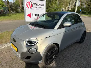 Fiat 500 Giorgio Armani Edition 42 kWh